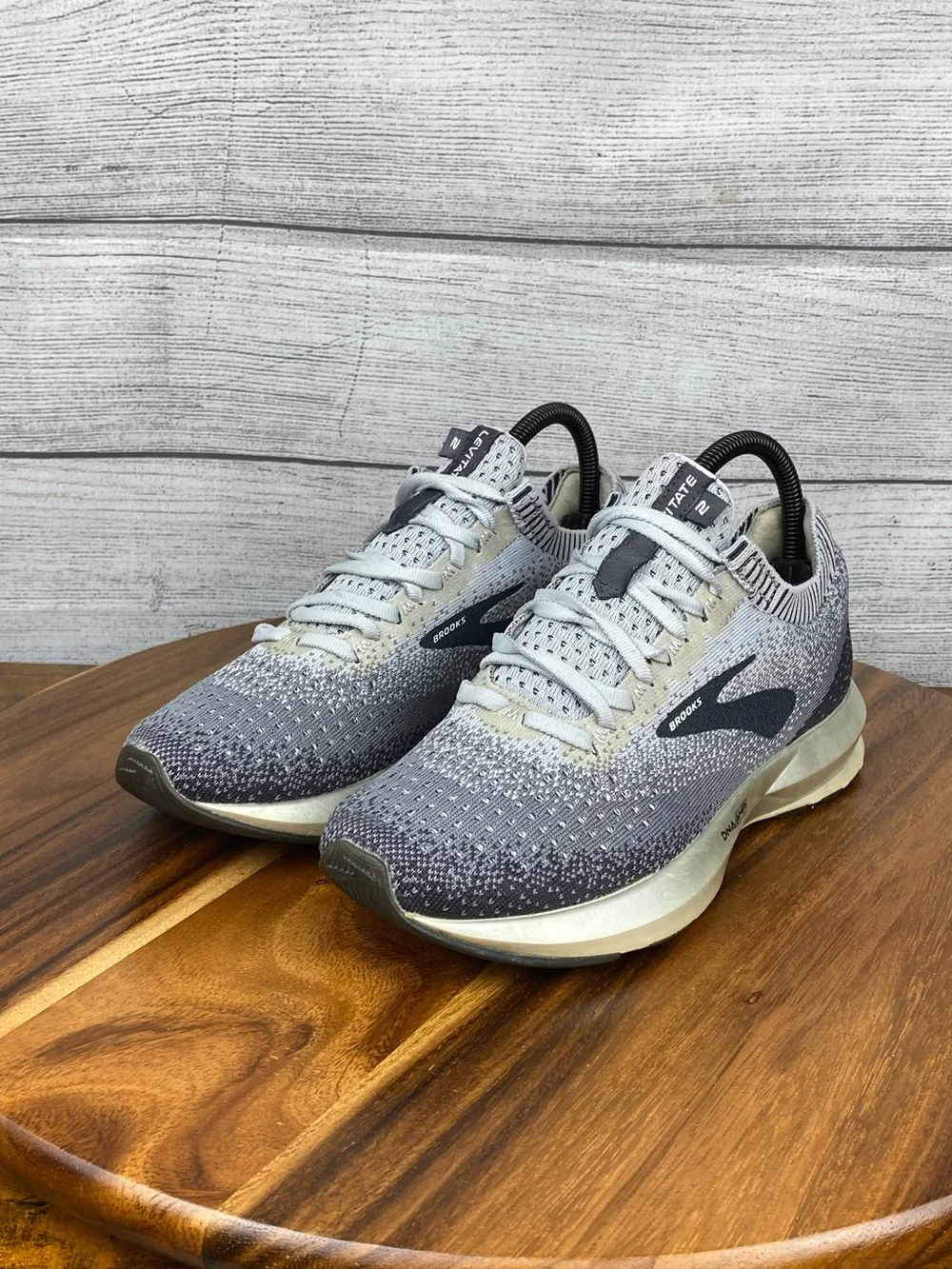 Brooks levitate ebony